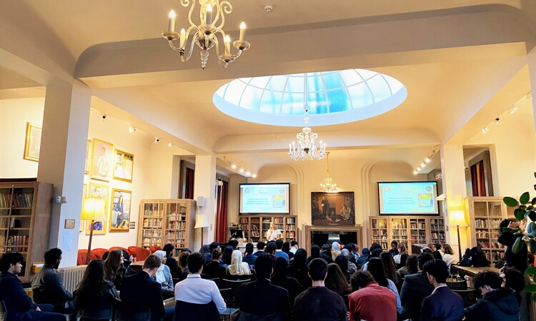 Blog Header Image